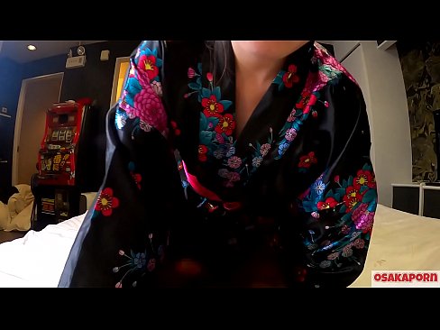 ❤️ Jong cosplay-meisie hou van seks tot orgasme met 'n spuit in 'n perdevrou en 'n blowjob. Asiatiese meisie met harige poes en pragtige tiete in tradisionele Japannese kostuum in amateurvideo wat masturbasie met fokspeelgoed wys. Sakura 3 OSAKAPORN. ️ Superseks by ons ❤