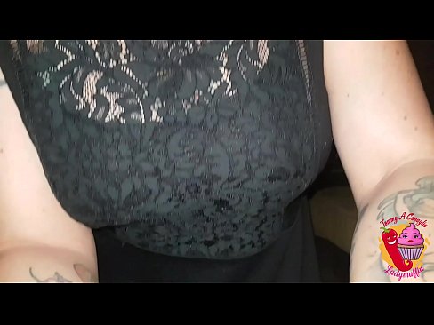 ❤️ Sletterige stiefsuster gee hom 'n blowjob en Spaans ️ Superseks by ons ❤