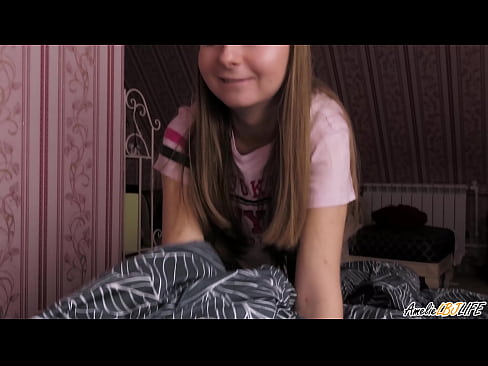 ❤️ Blondie suig haar BFF's diep en kry cum in haar mond ️ Superseks by ons ❤